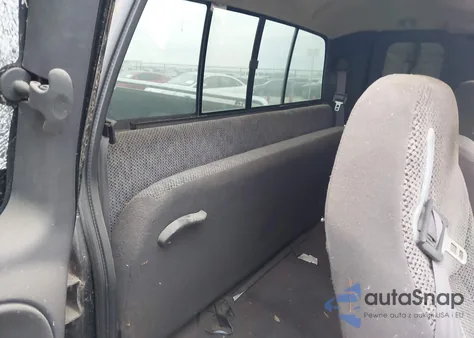 1999 Dodge Ram 1500 St from USA, damaged, VIN 1B7HC13Z4XJ518532